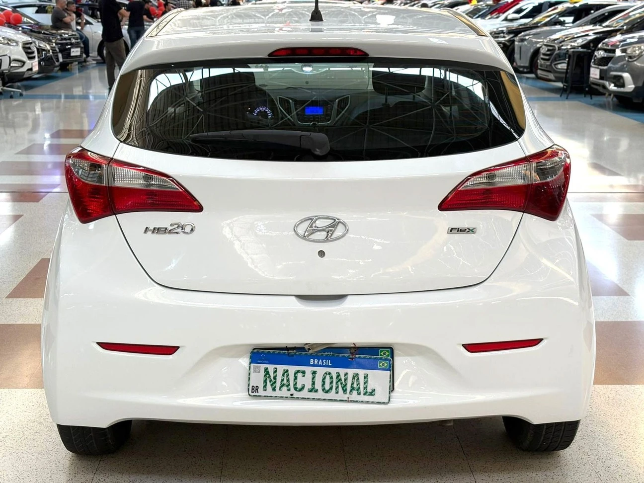 HYUNDAI HB20