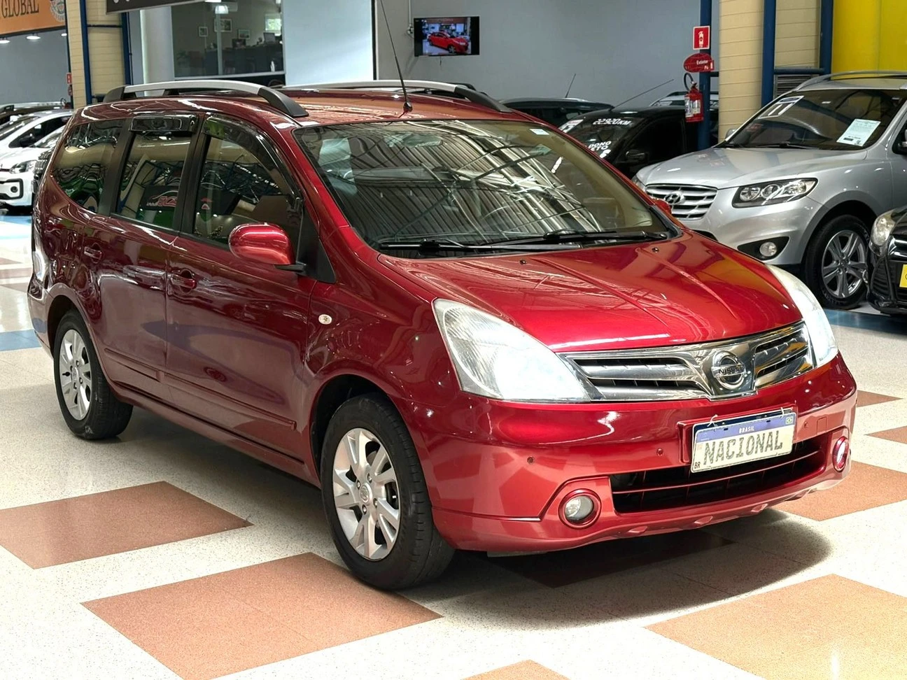 NISSAN GRAND LIVINA