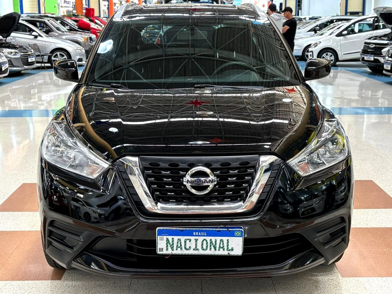 NISSAN KICKS