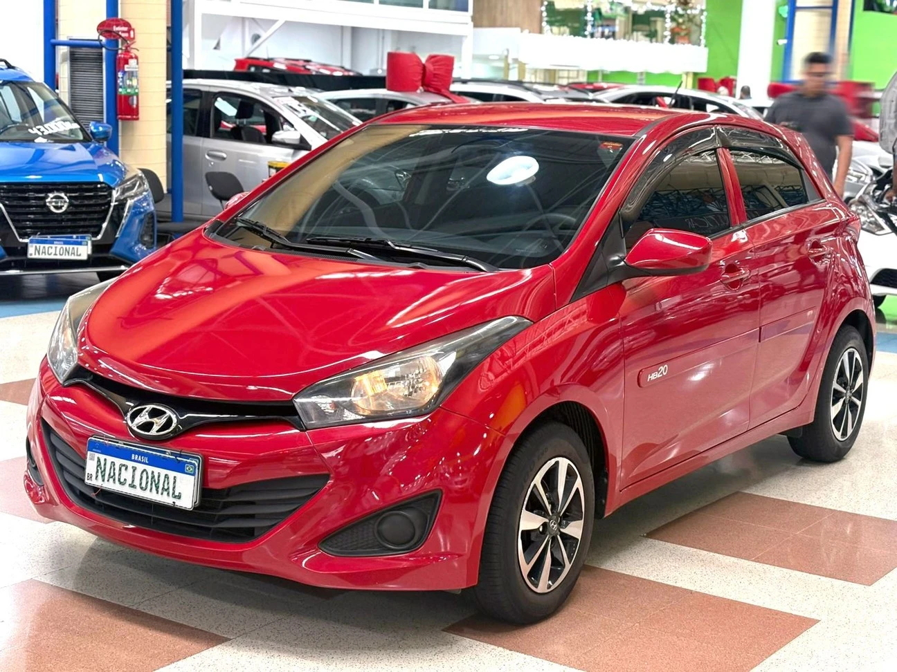 HYUNDAI HB20