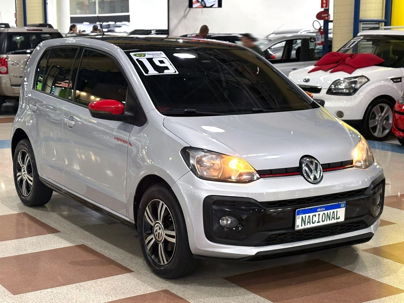 VOLKSWAGEN UP