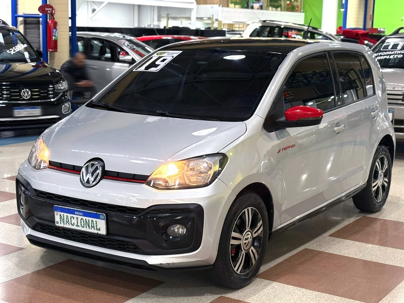 VOLKSWAGEN UP