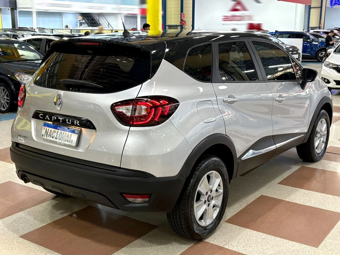 RENAULT CAPTUR