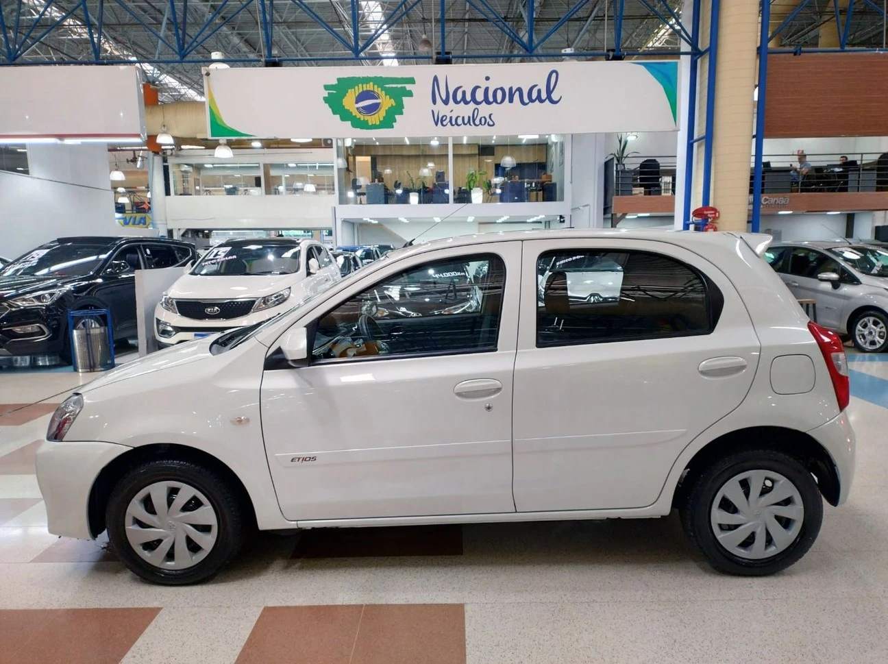 TOYOTA ETIOS