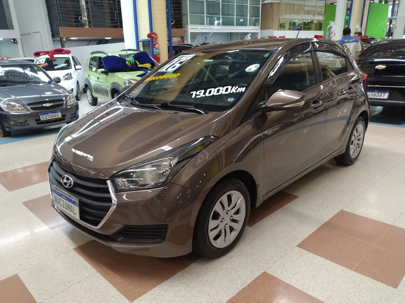 HYUNDAI HB20