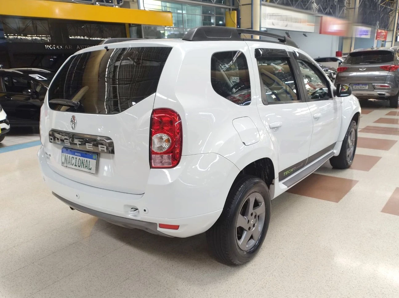 RENAULT DUSTER