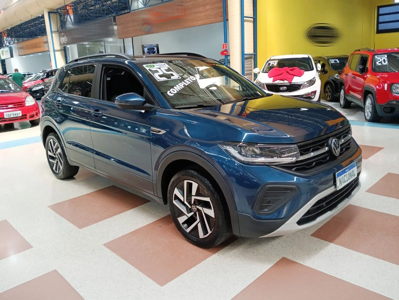 VOLKSWAGEN T-CROSS
