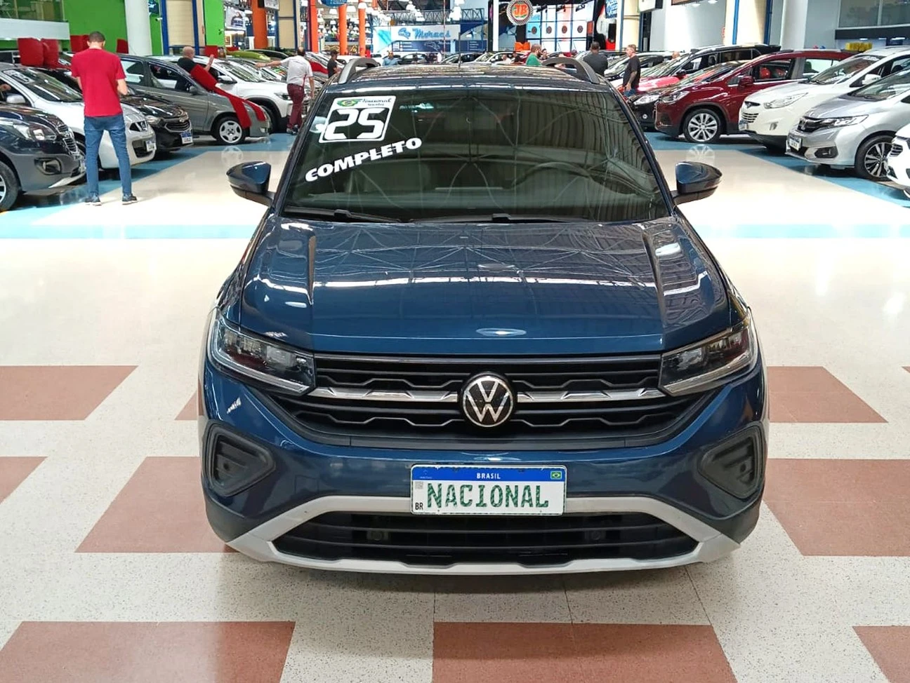 VOLKSWAGEN T-CROSS