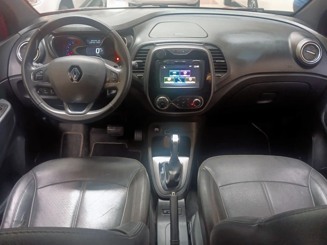 RENAULT CAPTUR