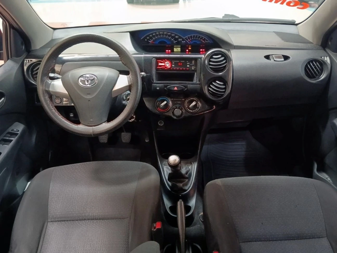 TOYOTA ETIOS