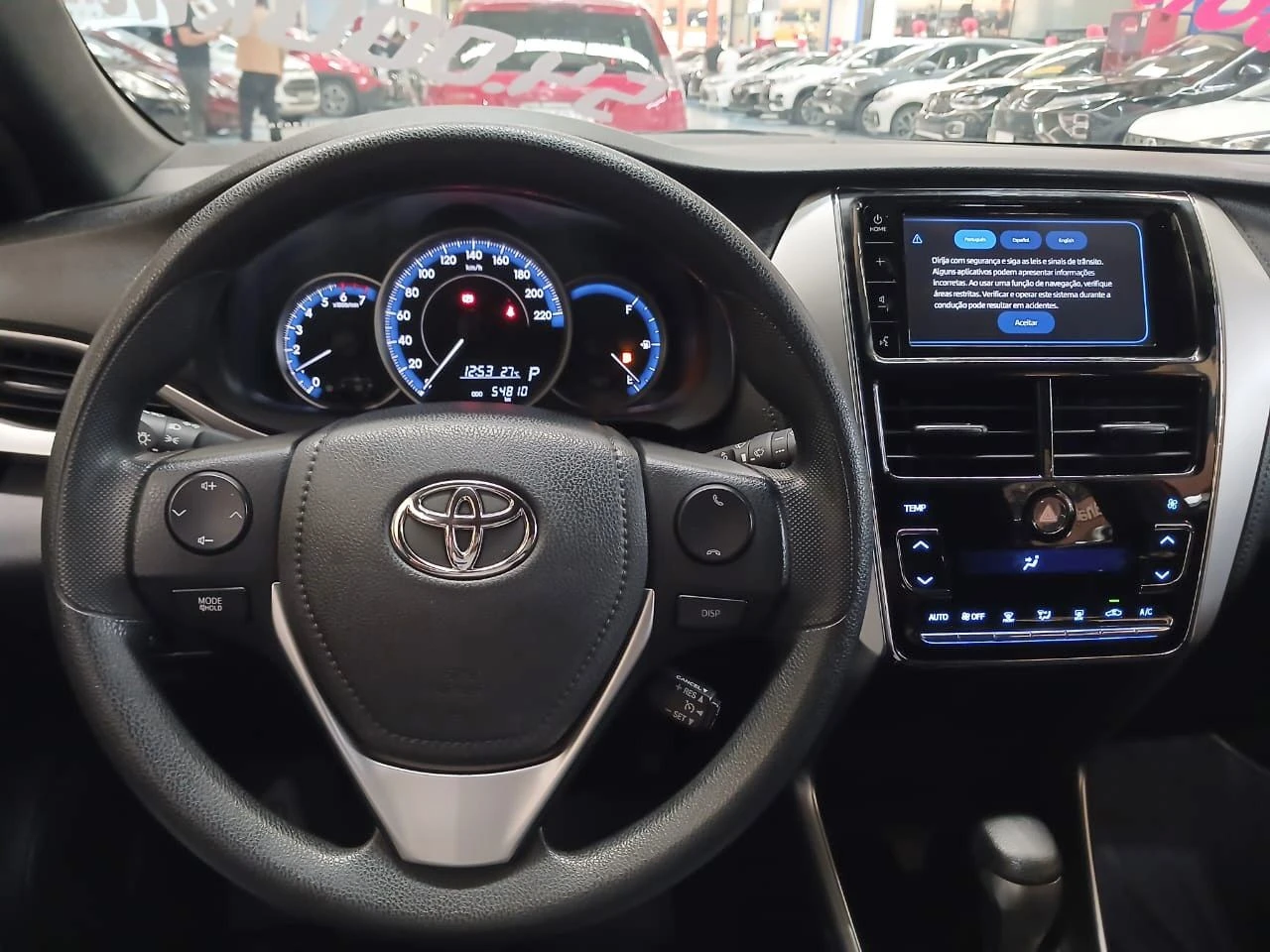TOYOTA YARIS