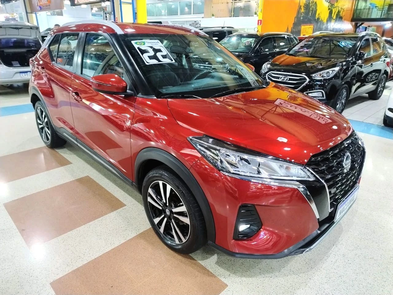 NISSAN KICKS