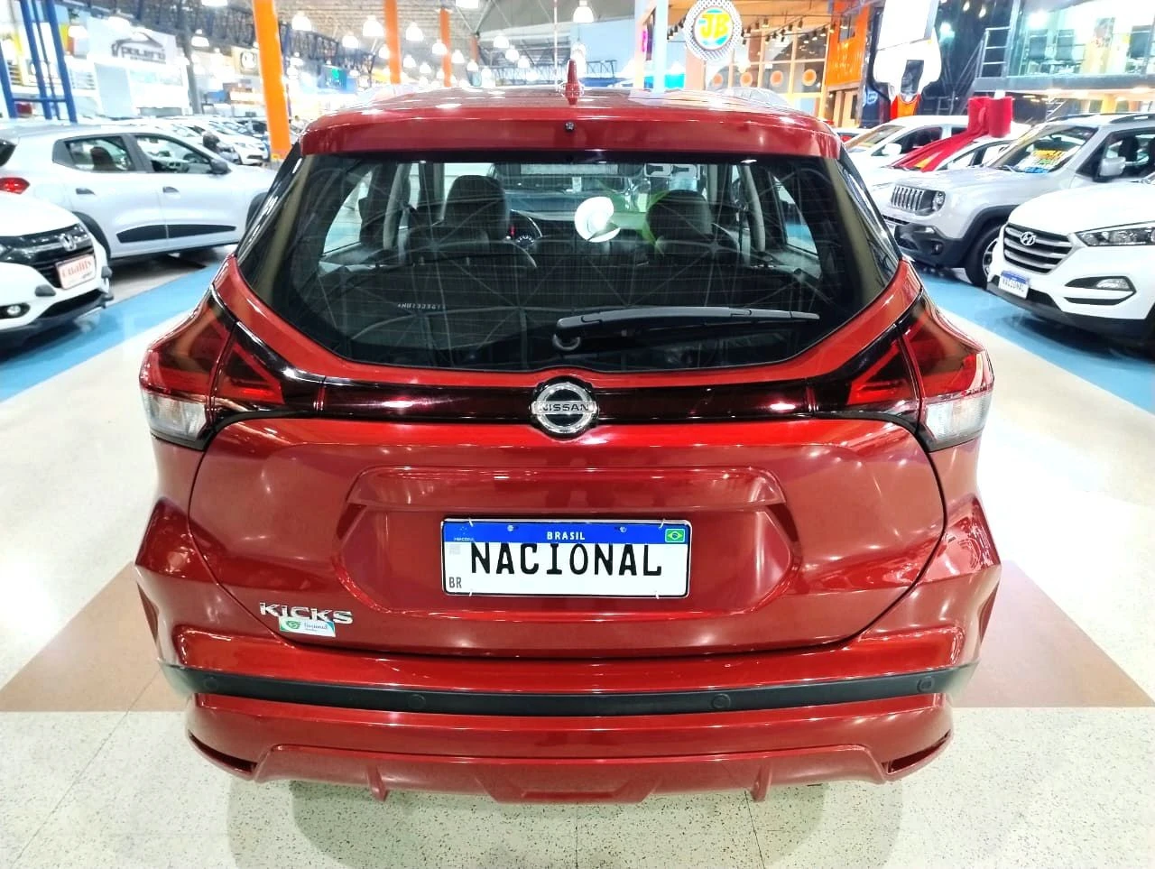 NISSAN KICKS