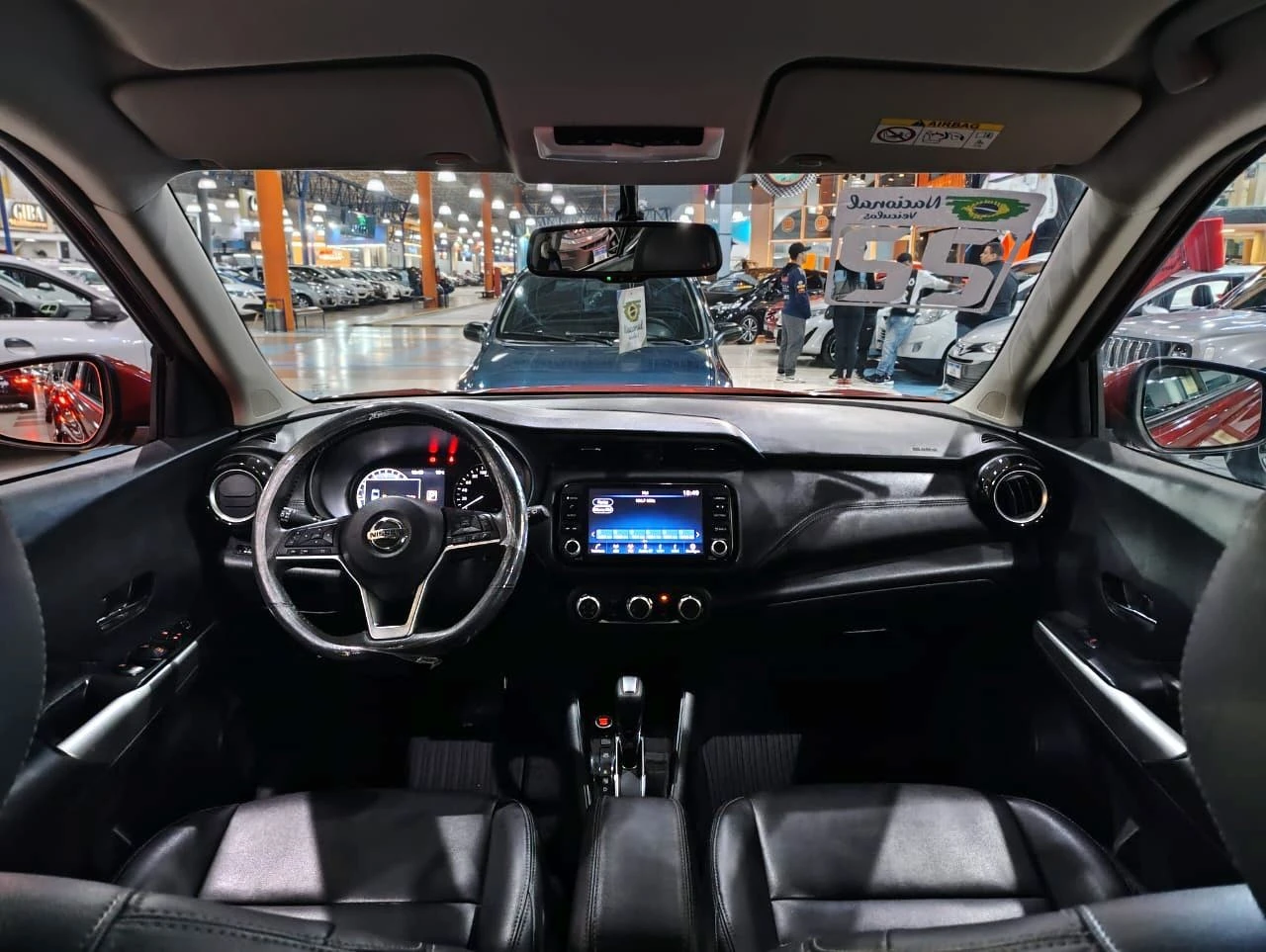 NISSAN KICKS