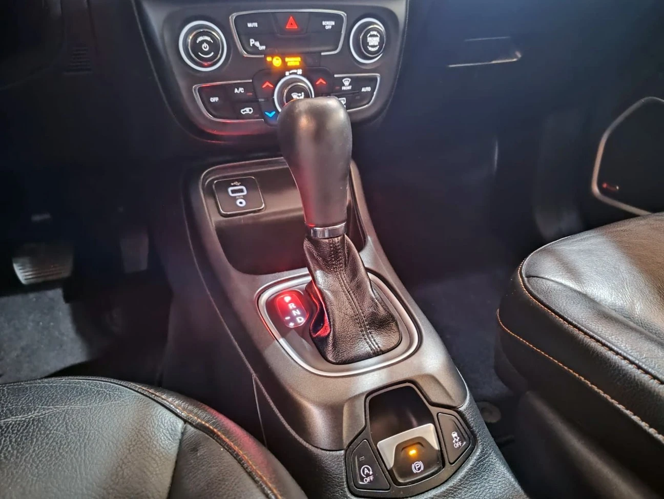JEEP COMPASS