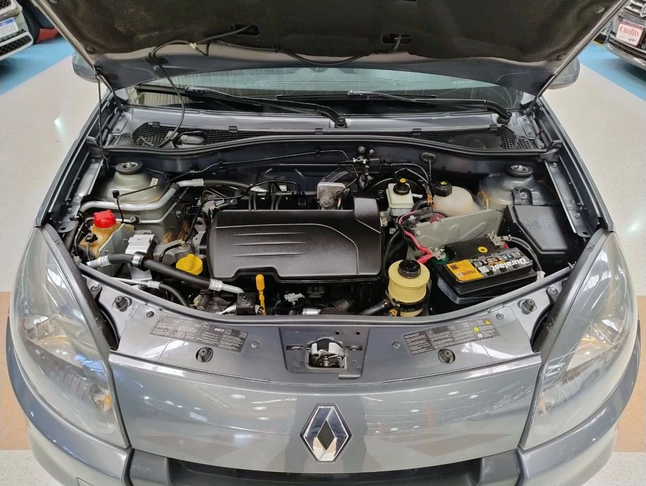 RENAULT SANDERO