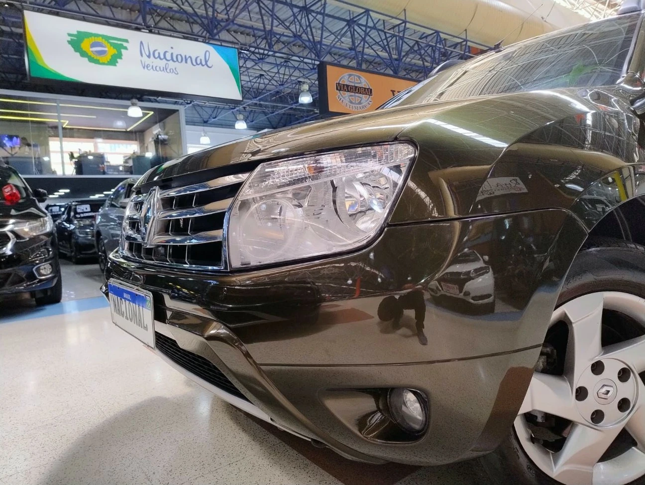 RENAULT DUSTER