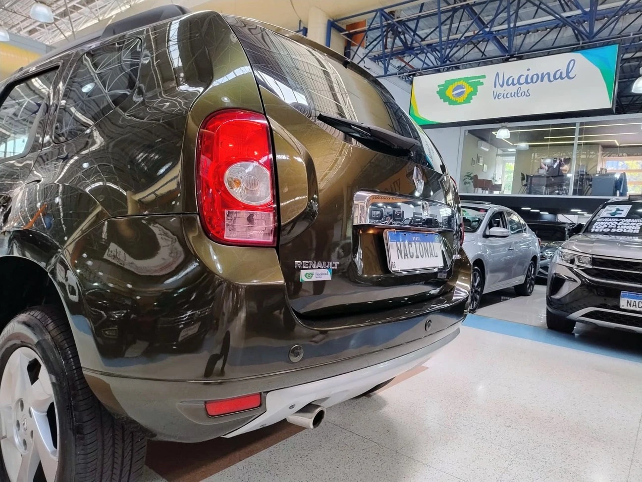 RENAULT DUSTER