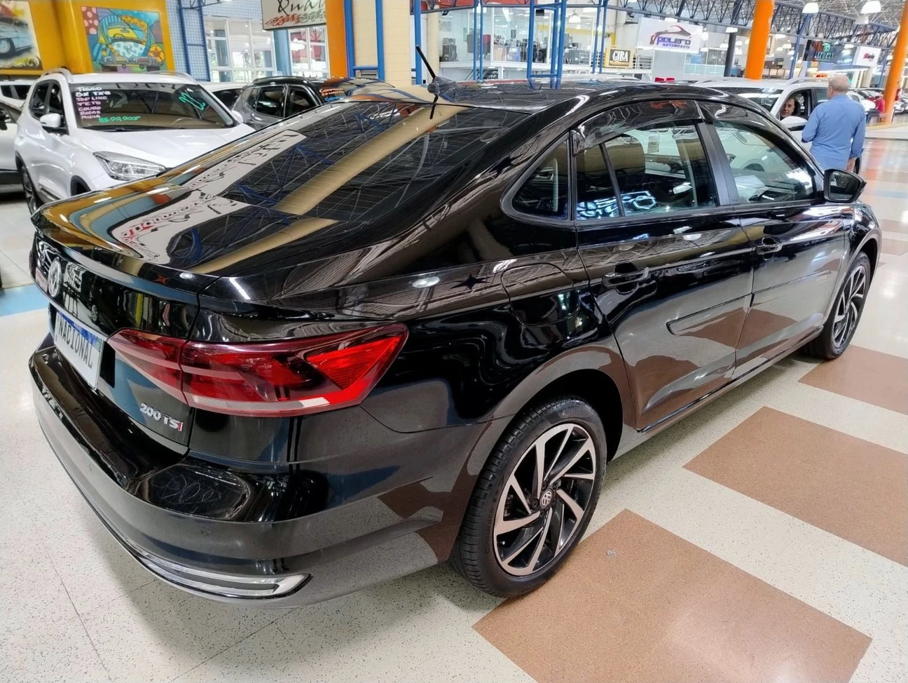 VOLKSWAGEN VIRTUS