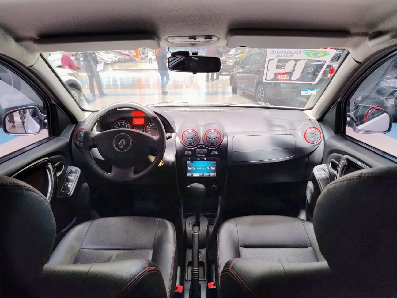 RENAULT SANDERO