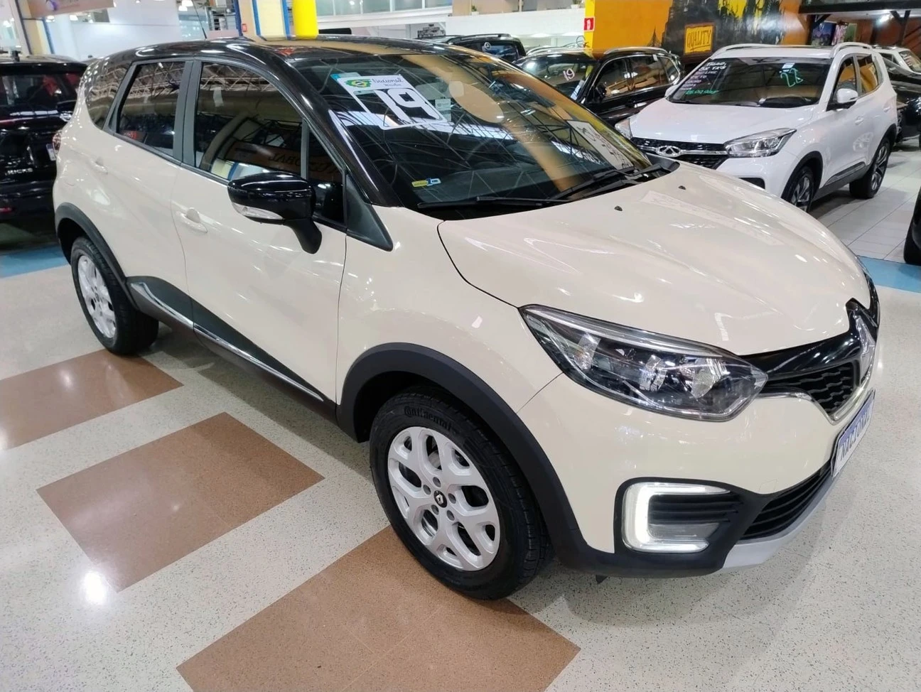 RENAULT CAPTUR