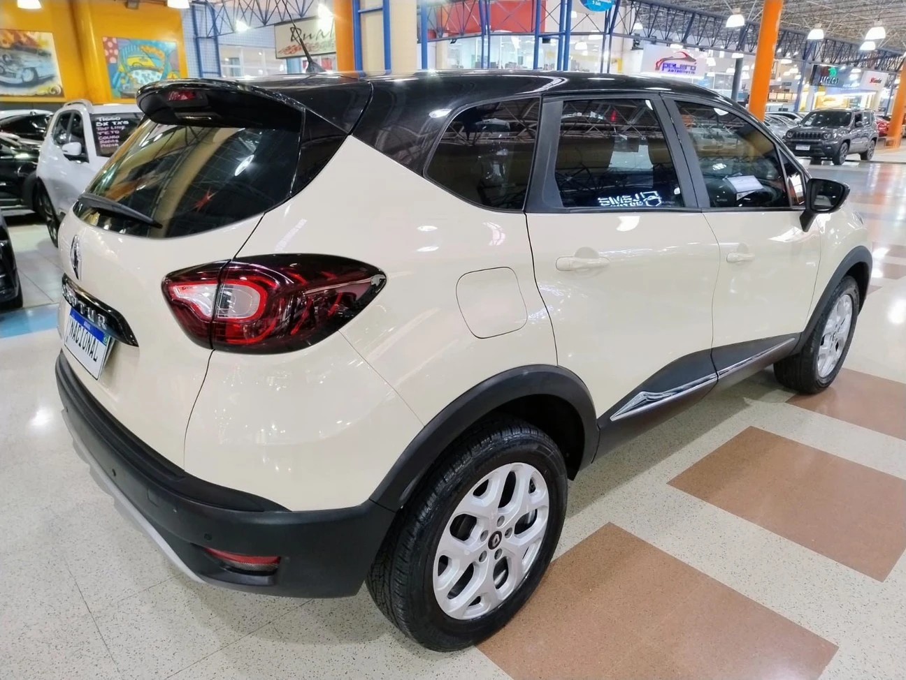 RENAULT CAPTUR