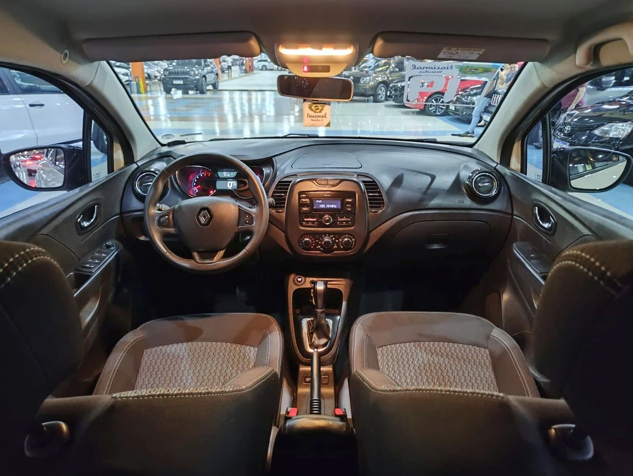 RENAULT CAPTUR