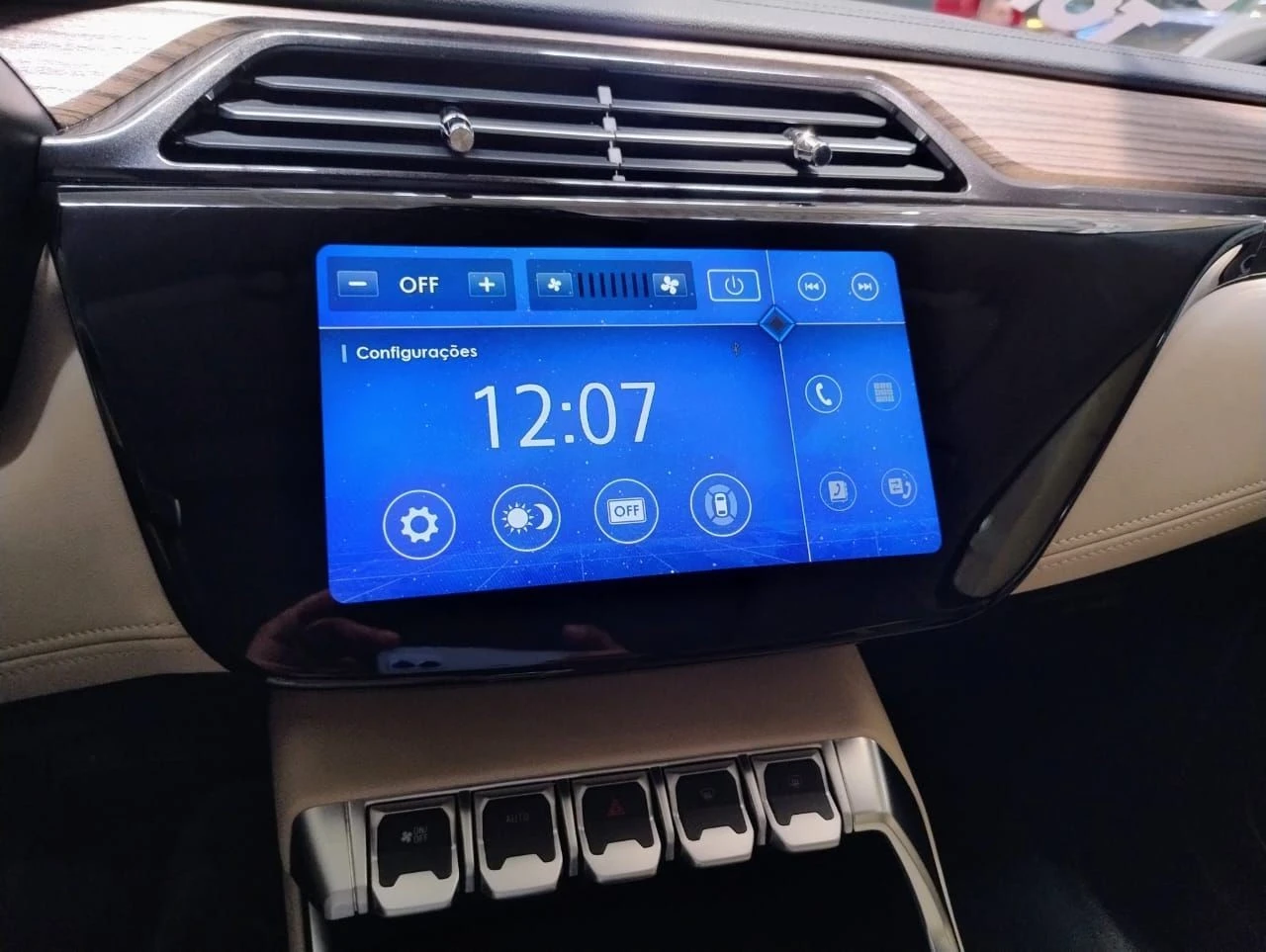 FORD TERRITORY