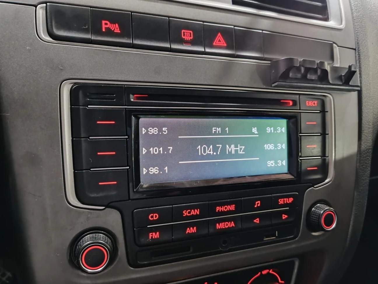 VOLKSWAGEN FOX
