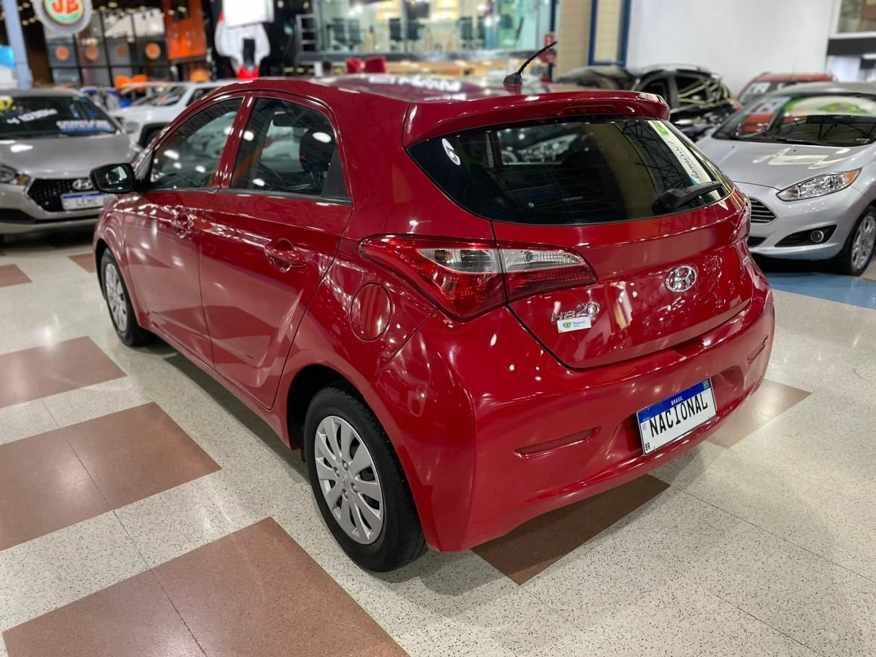 HYUNDAI HB20