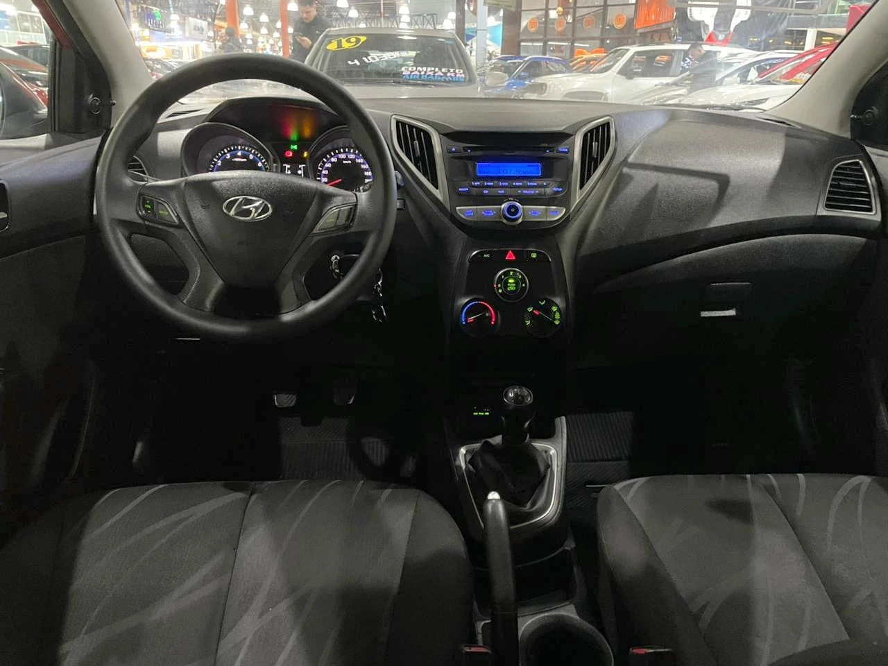 HYUNDAI HB20