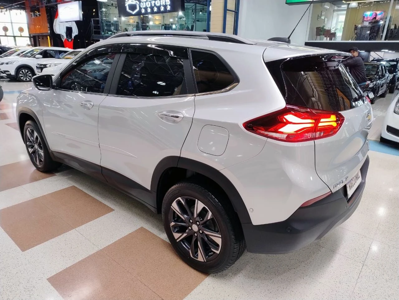 CHEVROLET TRACKER