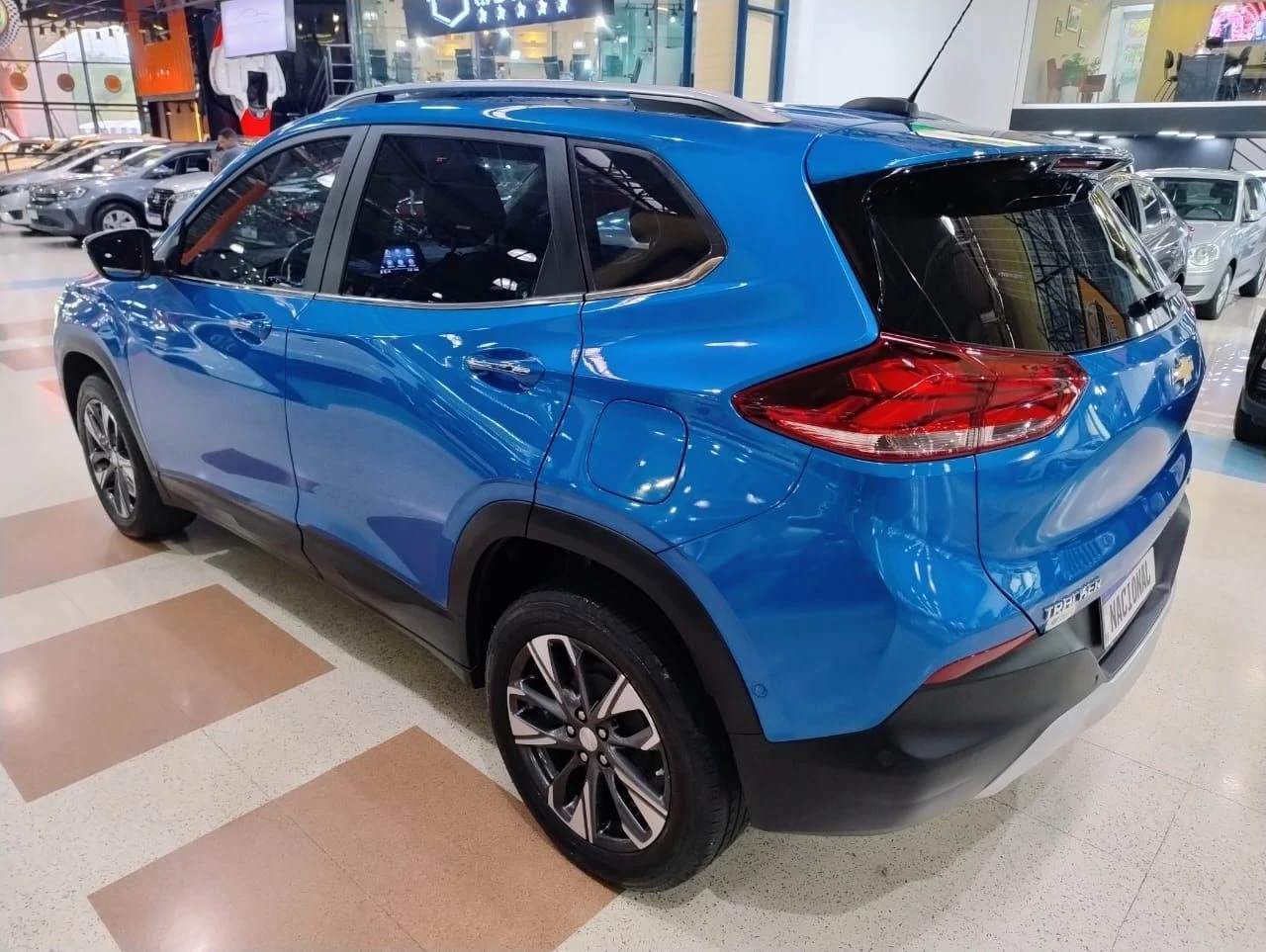 CHEVROLET TRACKER