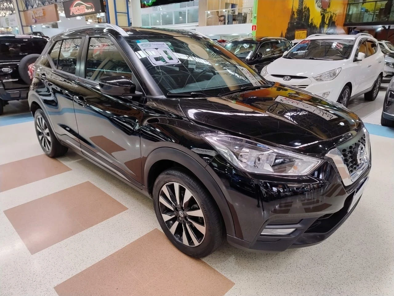 NISSAN KICKS