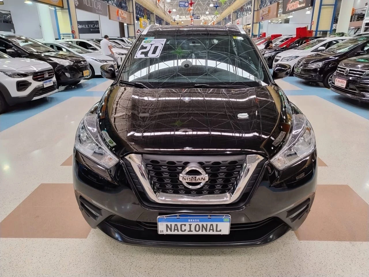 NISSAN KICKS