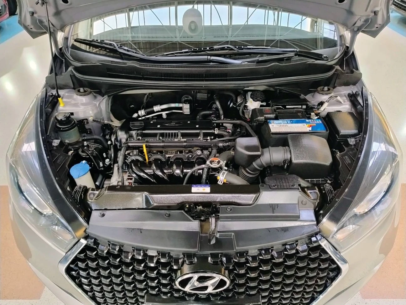 HYUNDAI HB20S