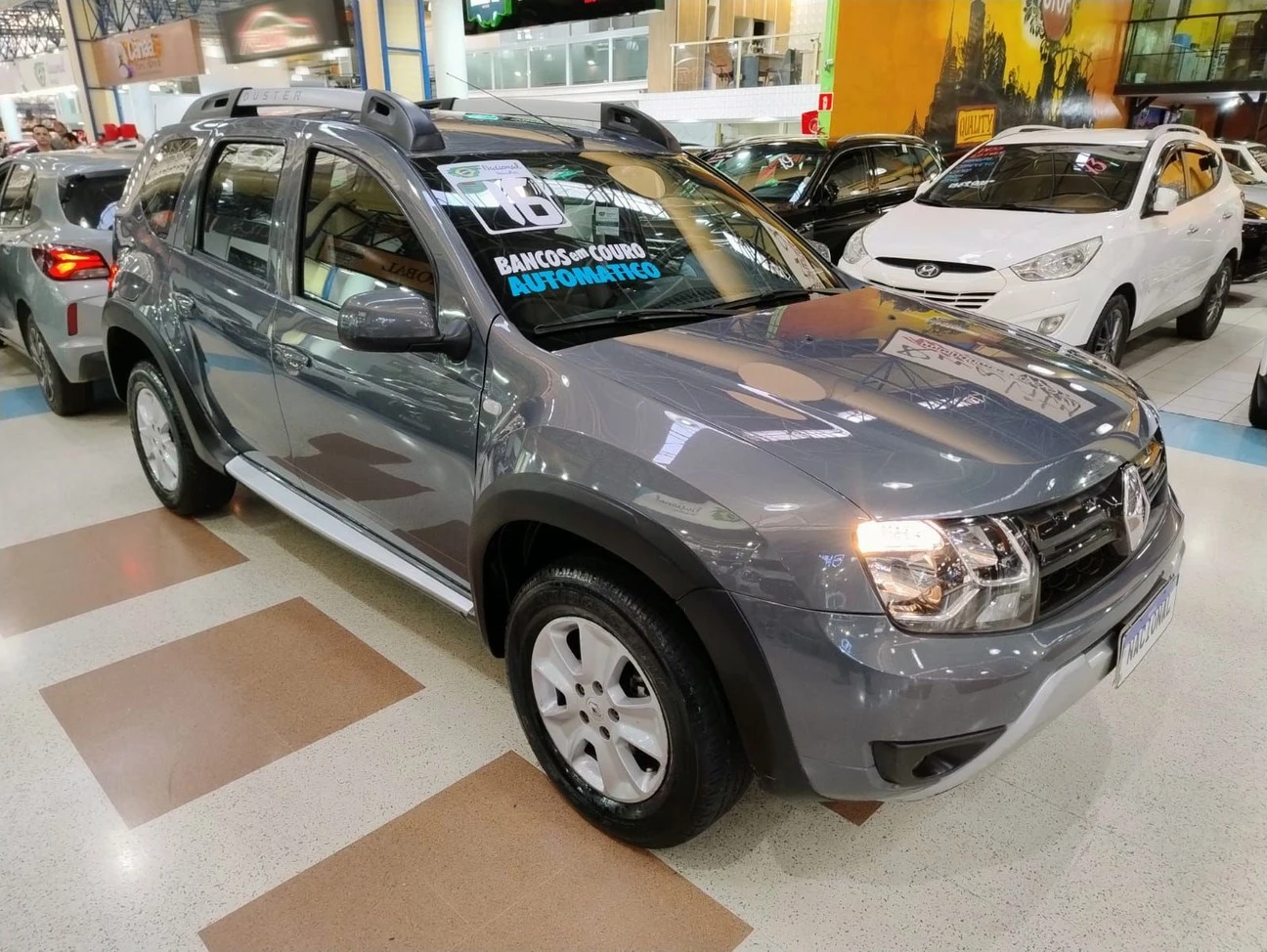 RENAULT DUSTER