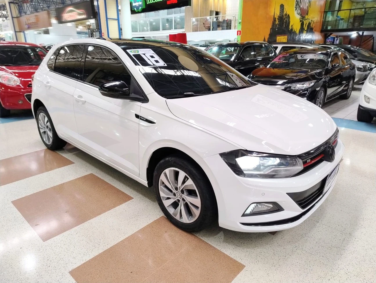 VOLKSWAGEN POLO