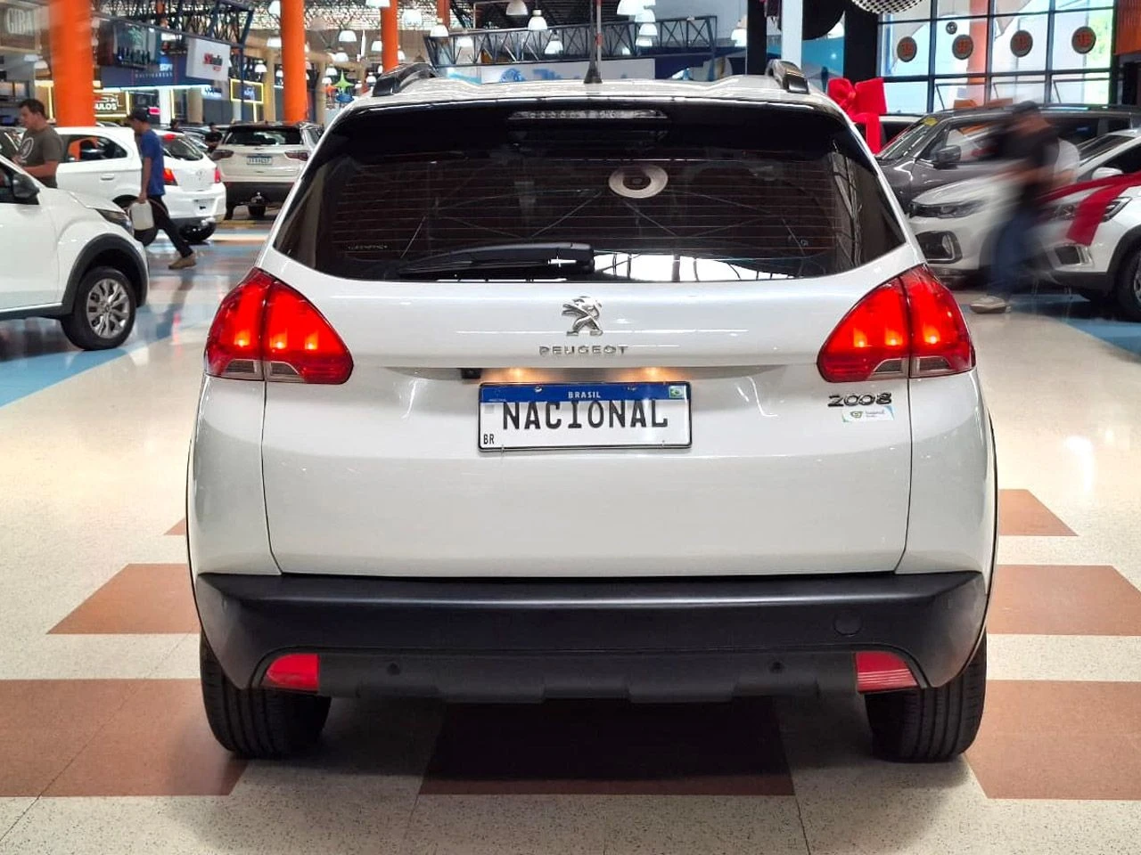 PEUGEOT 2008