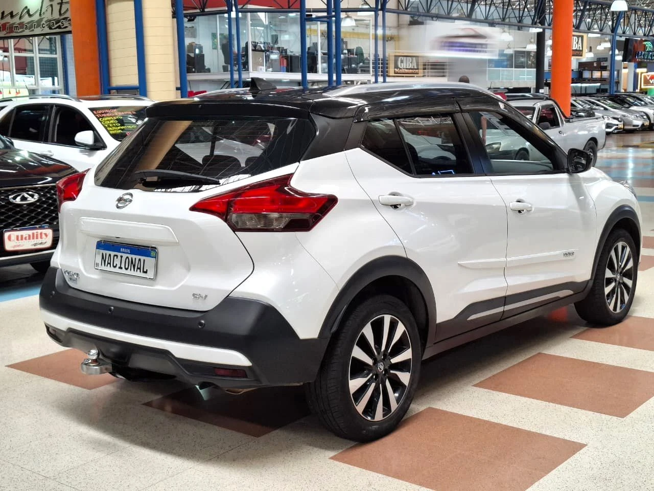 NISSAN KICKS