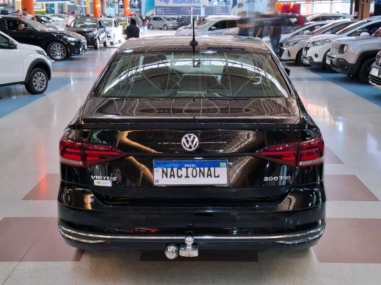 VOLKSWAGEN VIRTUS