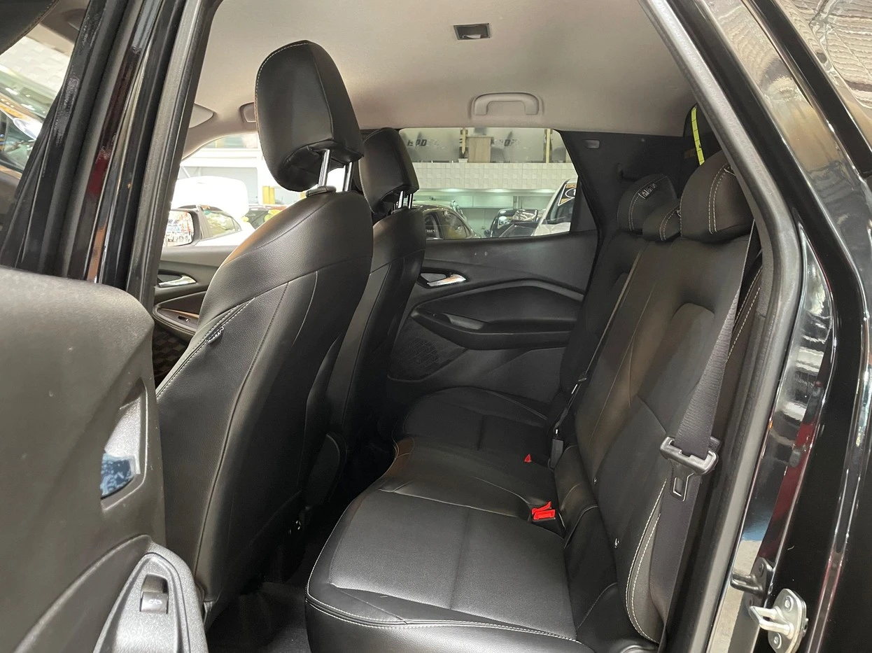 CHEVROLET MONTANA