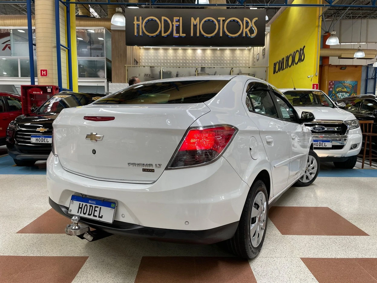 CHEVROLET PRISMA