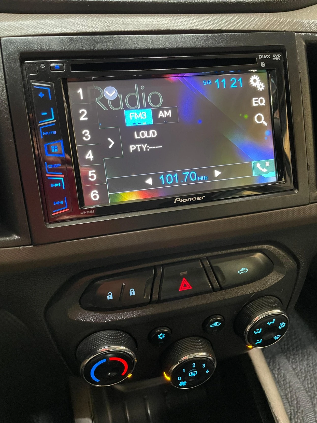 CHEVROLET PRISMA