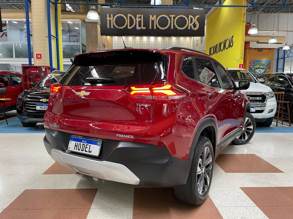 CHEVROLET TRACKER
