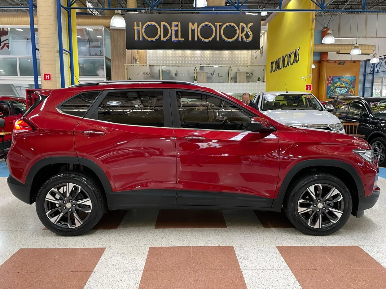 CHEVROLET TRACKER