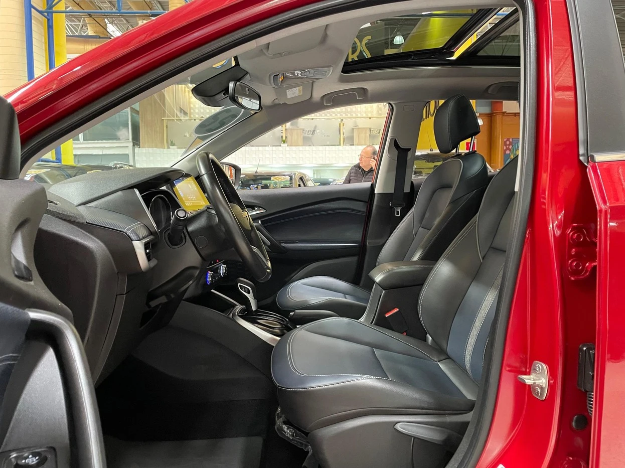CHEVROLET TRACKER