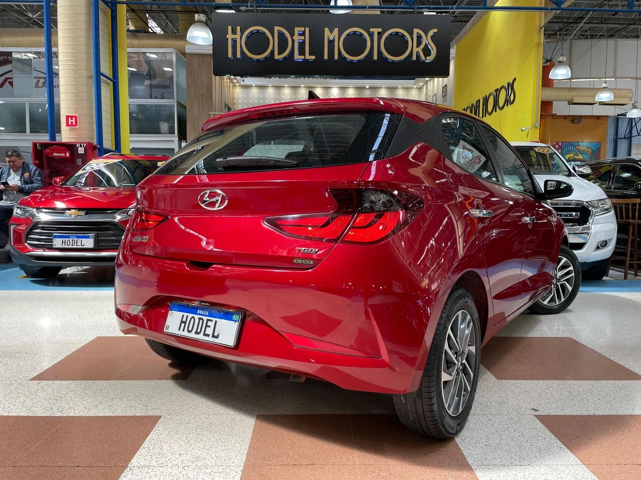 HYUNDAI HB20