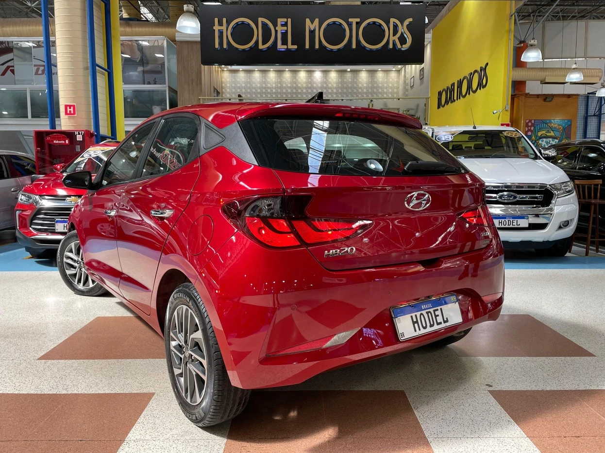 HYUNDAI HB20