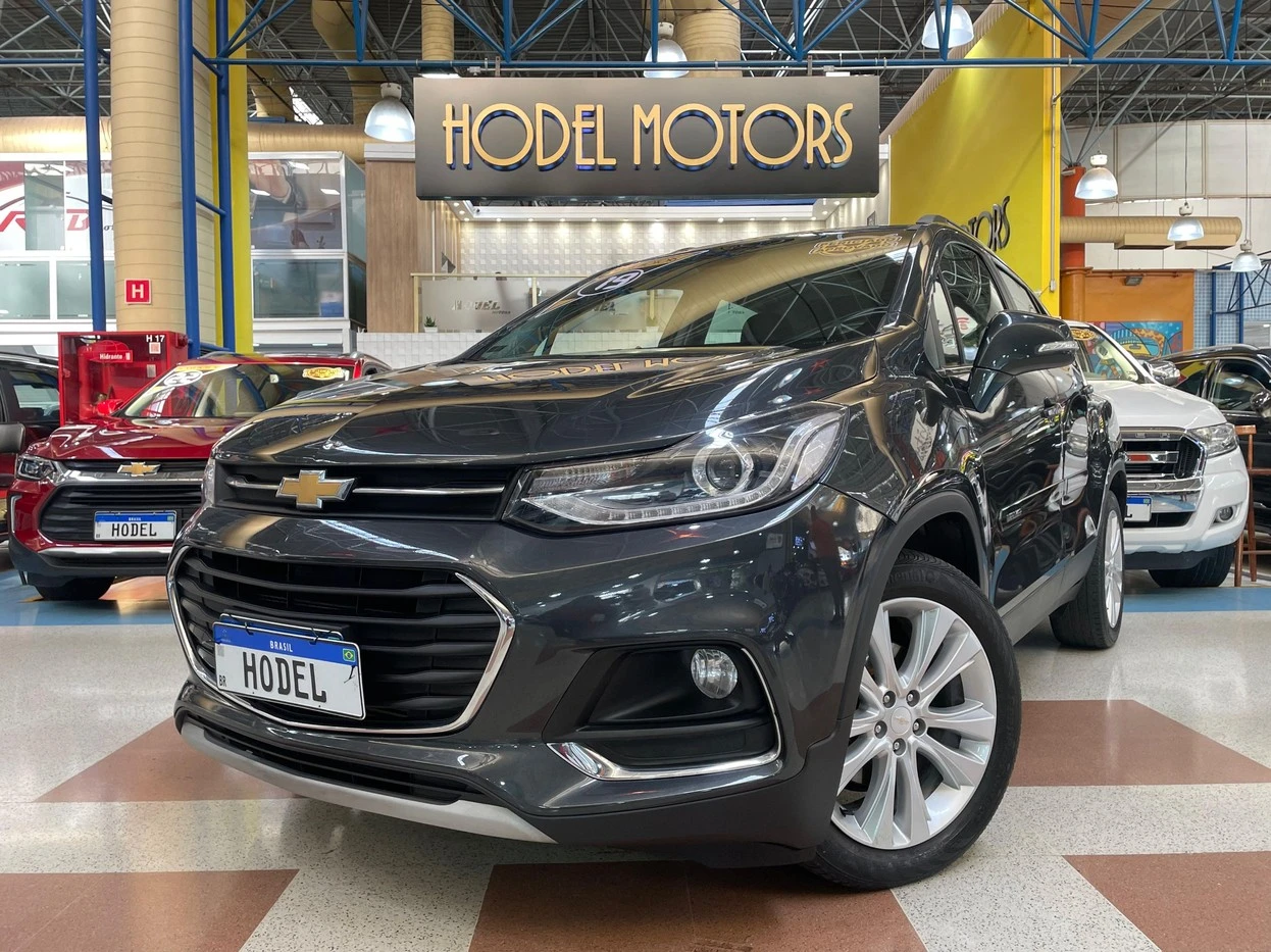 CHEVROLET TRACKER